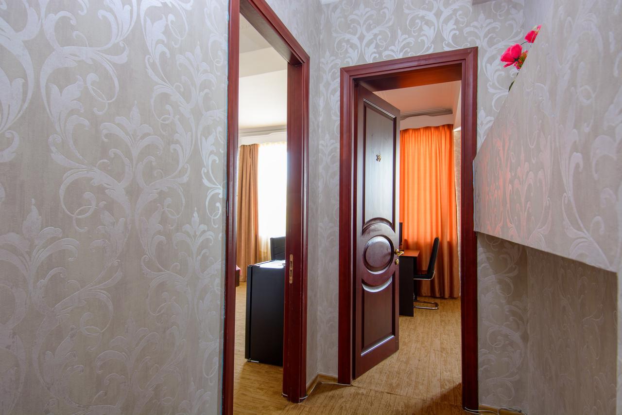 Silk Road Hotel Tbilisi Exterior photo